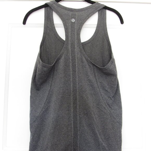 Lululemon Racer Back Tank, Heather Gray, Athletic Wear, Size 6 - Picture 3 of 6